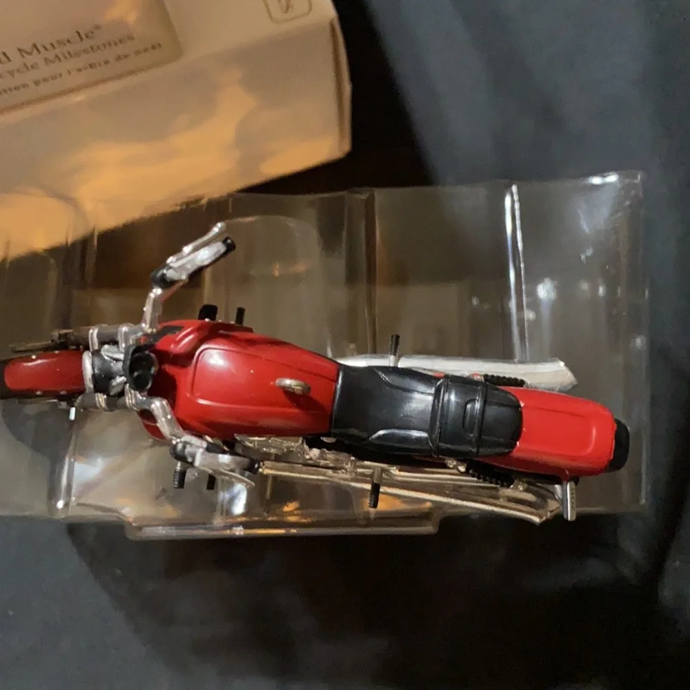 2010 VRSC V Rod Muscle Harley-Davidson ornament